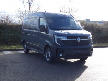 340938_p2 - RENAULT - MASTER - 2025