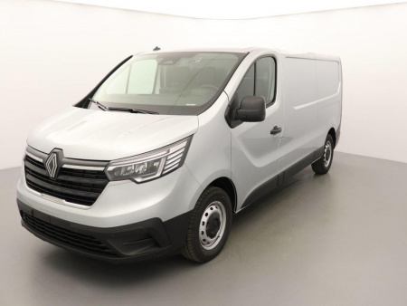 340026_p2 - RENAULT - TRAFIC - 2025