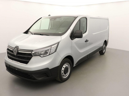 340029_p2 - RENAULT - TRAFIC - 2025