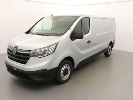 340031_p2 - RENAULT - TRAFIC - 2025