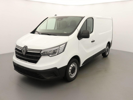 340024_p2 - RENAULT - TRAFIC - 2025