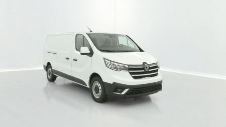 348968_p2 - RENAULT - TRAFIC - 2025
