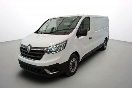 345602_p2 - RENAULT - TRAFIC - 2025