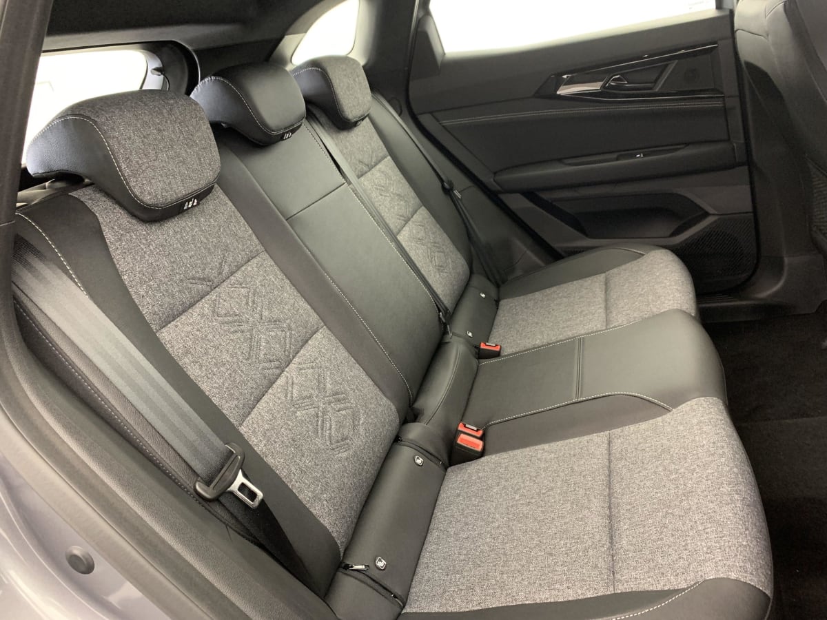 355064_p2 - RENAULT - AUSTRAL NOUVEAU - 2025 - photo 10