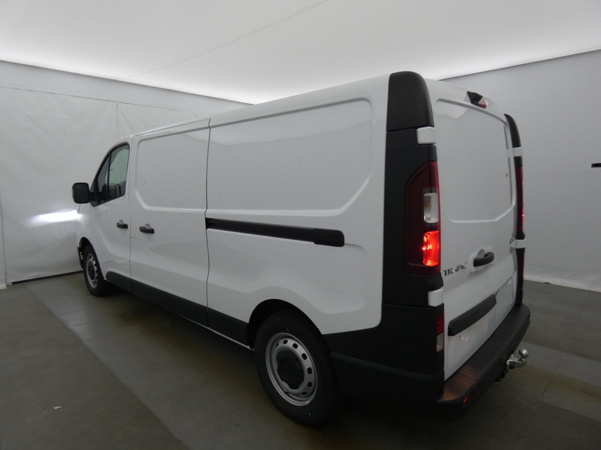 355172_p2 - RENAULT - TRAFIC - 2025 - photo 4