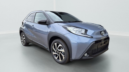 356298_p2 - TOYOTA - AYGO X - 2025