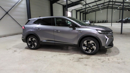 46348_p28 - RENAULT - SYMBIOZ - 2025