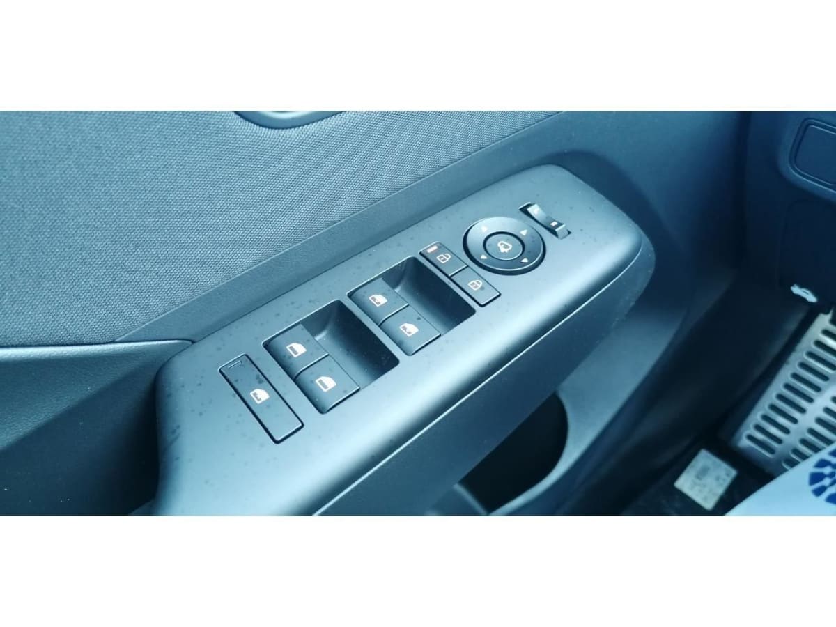 358852_p2 - HYUNDAI - KONA - 2025 - photo 10