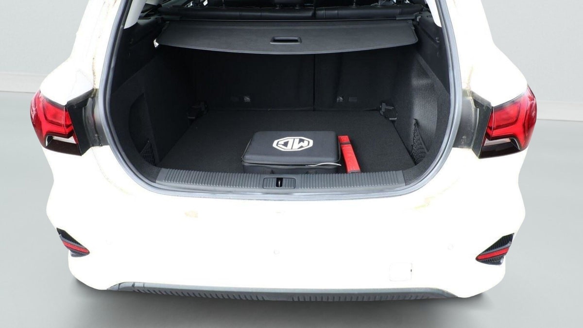 355493_p2 - MG - MG5 - 2025 - photo 4