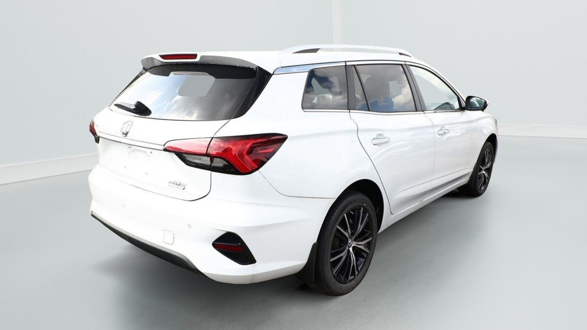 355493_p2 - MG - MG5 - 2025 - photo 5