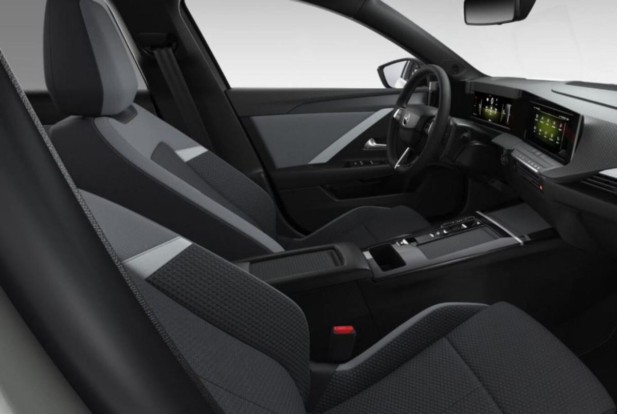 357584_p2 - OPEL - ASTRA - 2025 - photo 5