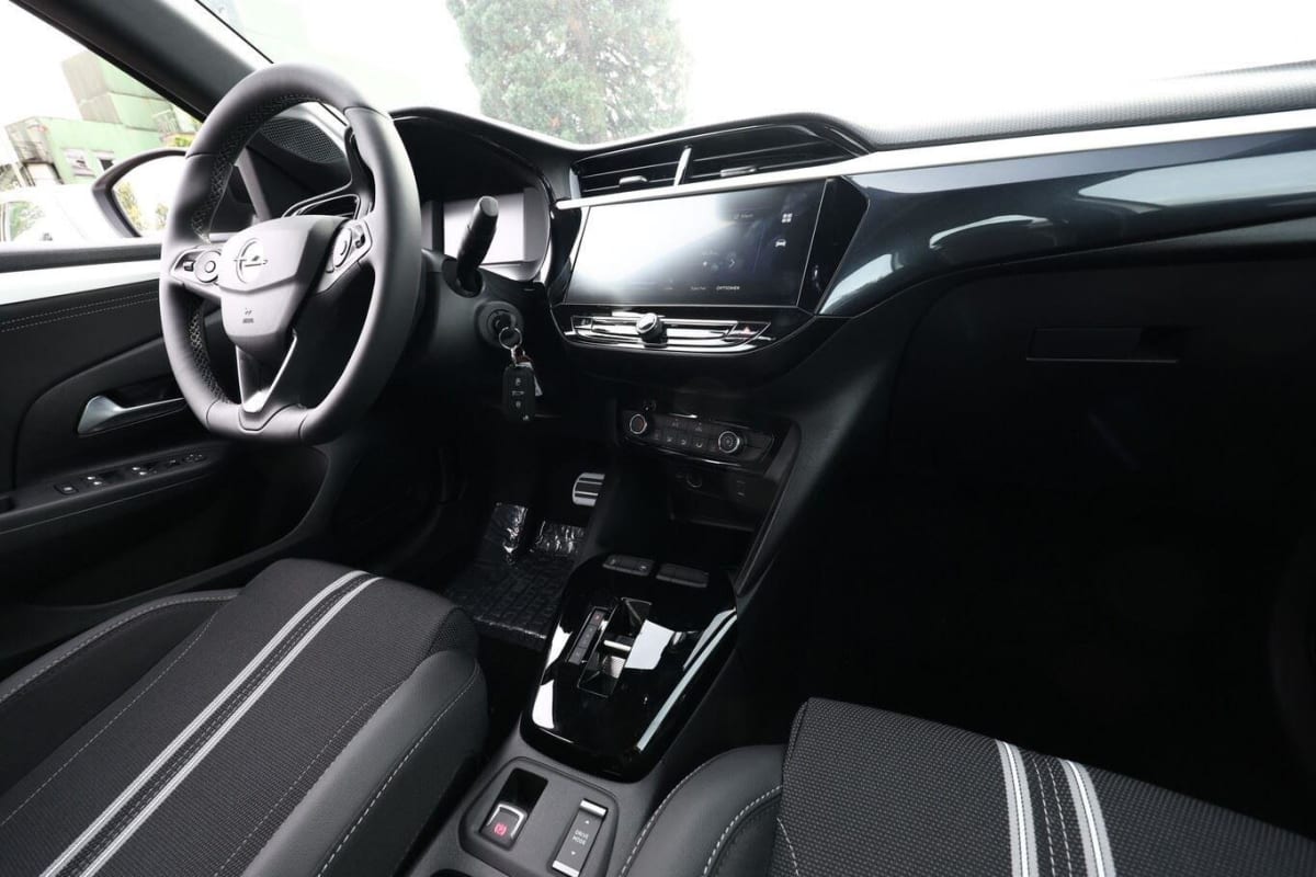 359959_p2 - OPEL - CORSA - 2025 - photo 9