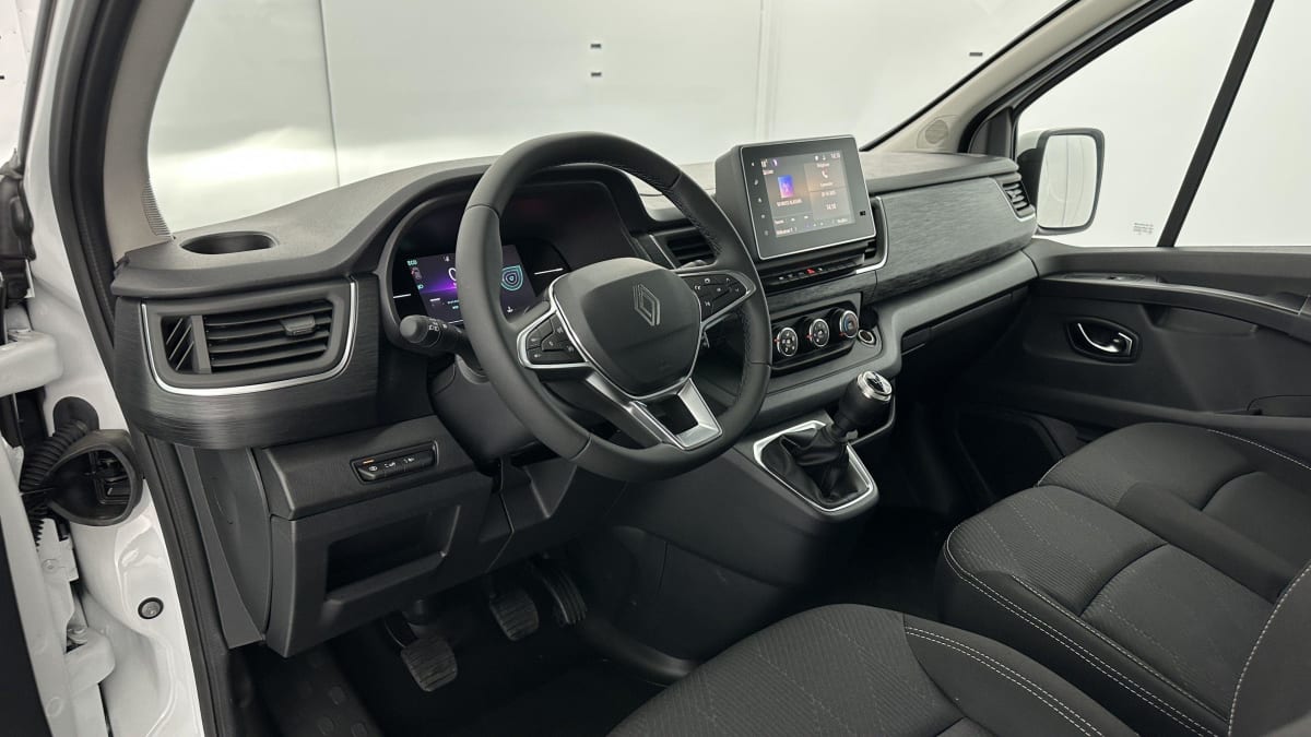 360355_p2 - RENAULT - TRAFIC - 2025 - photo 6
