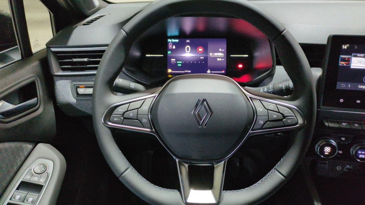 46481_p28 - RENAULT - CLIO 5 - 2025 - photo 13