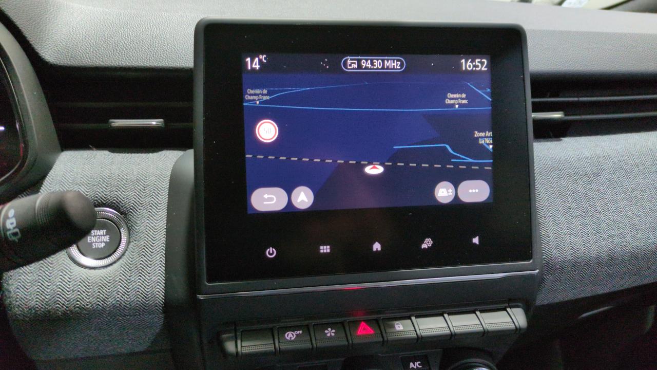 46481_p28 - RENAULT - CLIO 5 - 2025 - photo 14