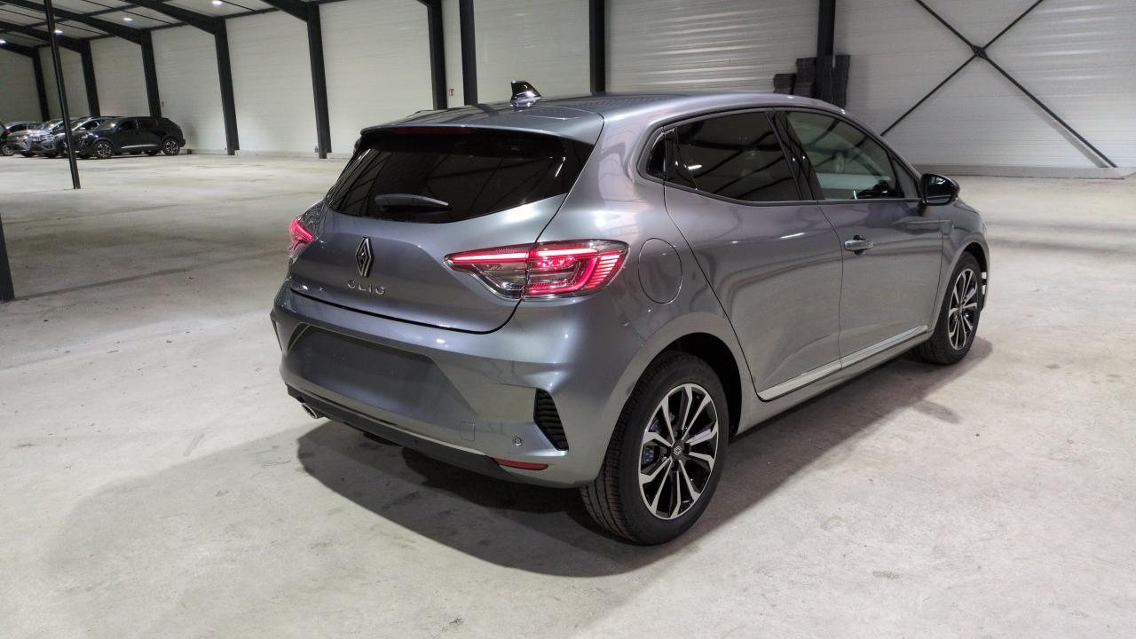 46481_p28 - RENAULT - CLIO 5 - 2025 - photo 4