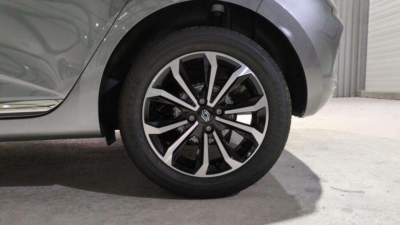 46481_p28 - RENAULT - CLIO 5 - 2025 - photo 6