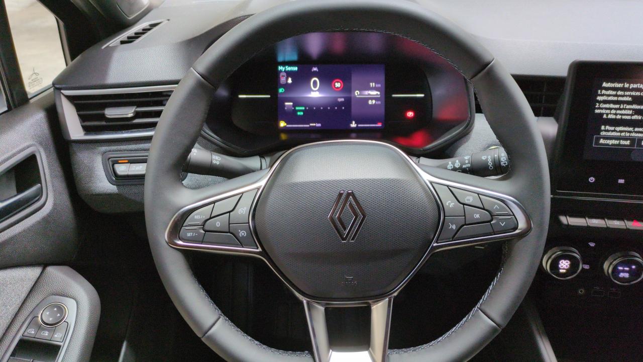 46483_p28 - RENAULT - CLIO 5 - 2025 - photo 13