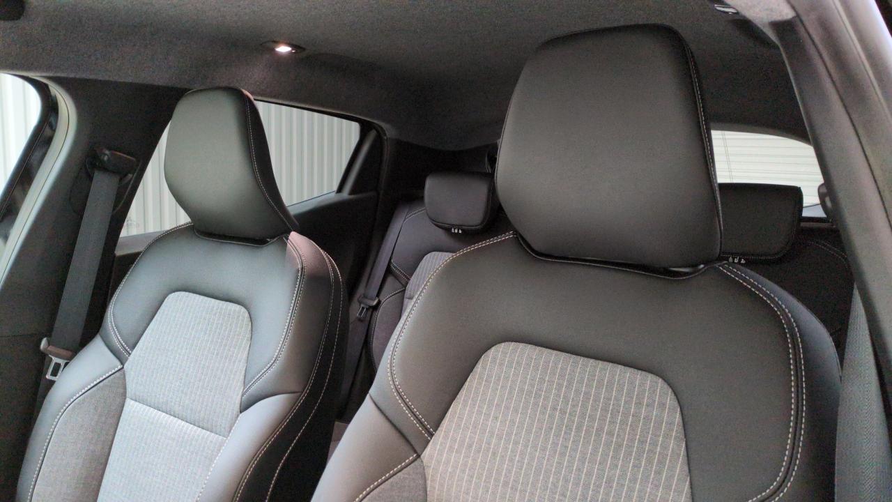 46485_p28 - RENAULT - CLIO 5 - 2025 - photo 11