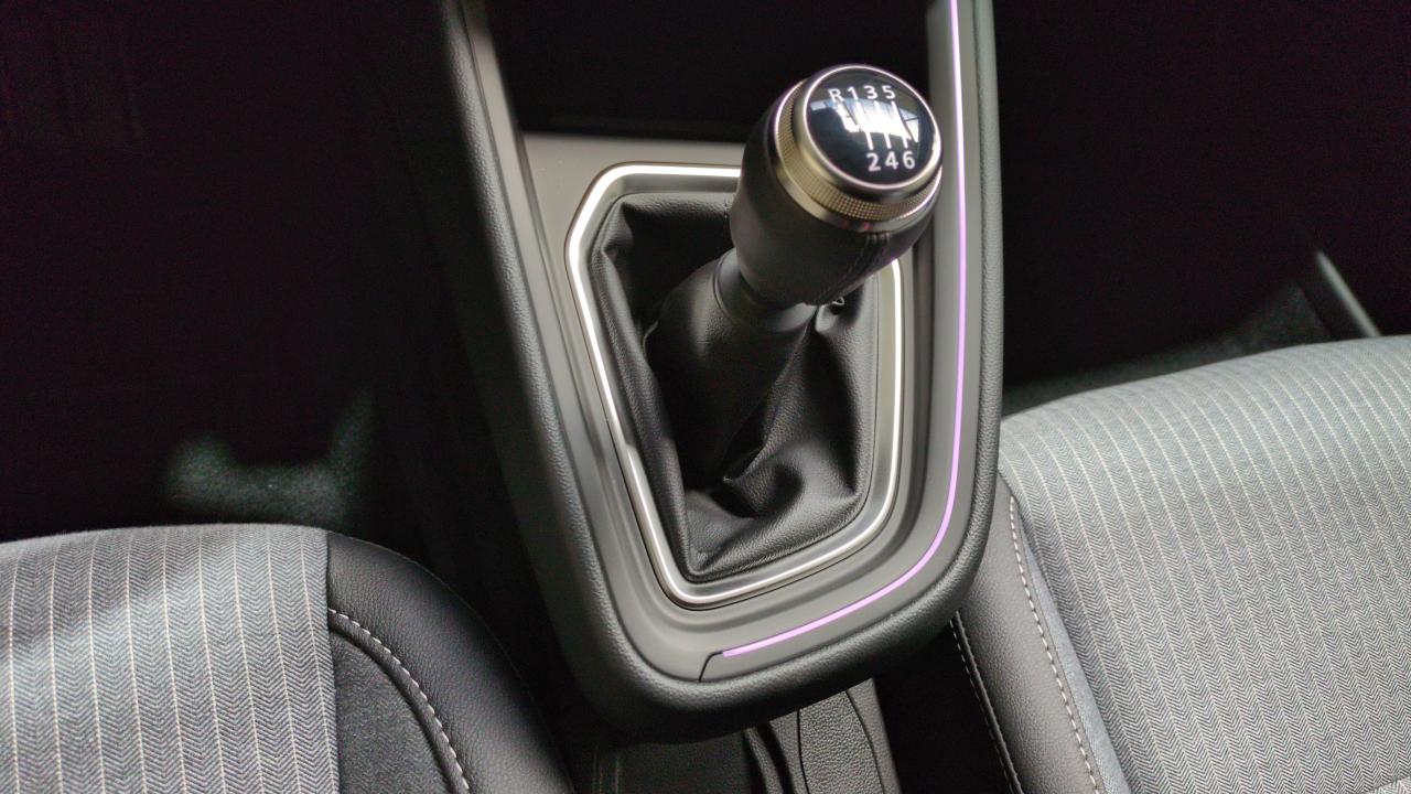 46485_p28 - RENAULT - CLIO 5 - 2025 - photo 17