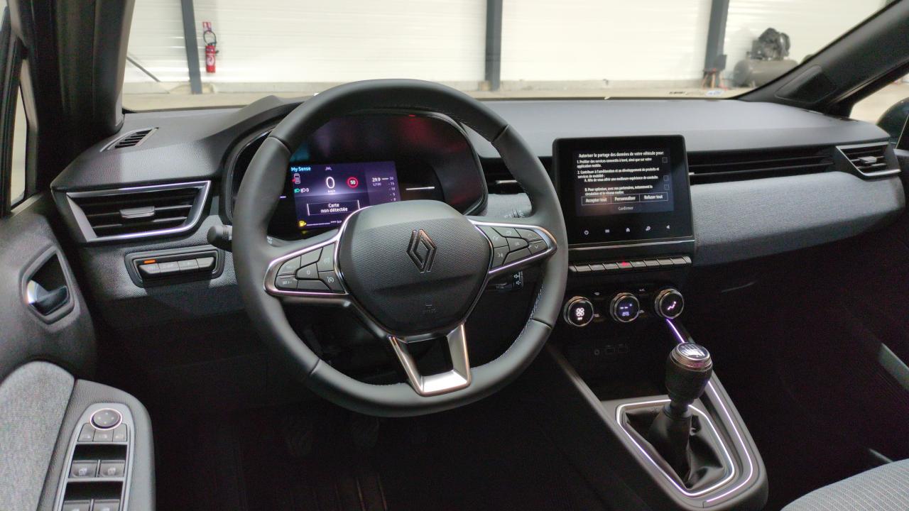 46488_p28 - RENAULT - CLIO 5 - 2025 - photo 8