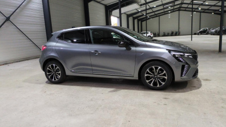 46479_p28 - RENAULT - CLIO 5 - 2025 46479_p28 - RENAULT - CLIO 5 - 2025