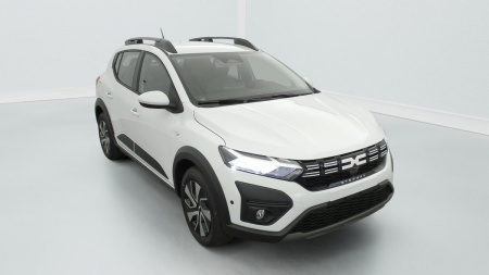 358744_p2 - DACIA - SANDERO - 2025