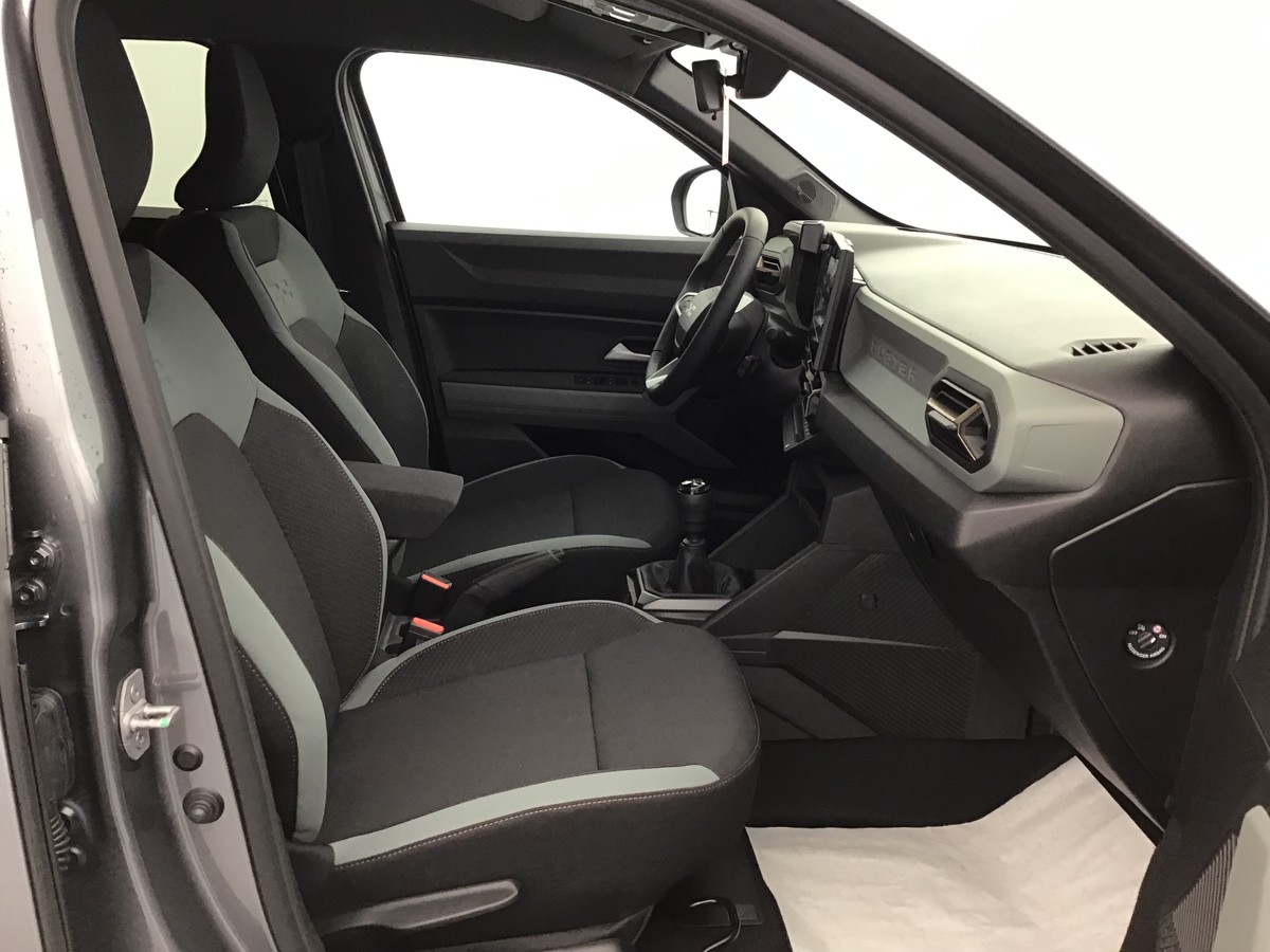N200180_p3 - DACIA - DUSTER - 2025 - photo 6