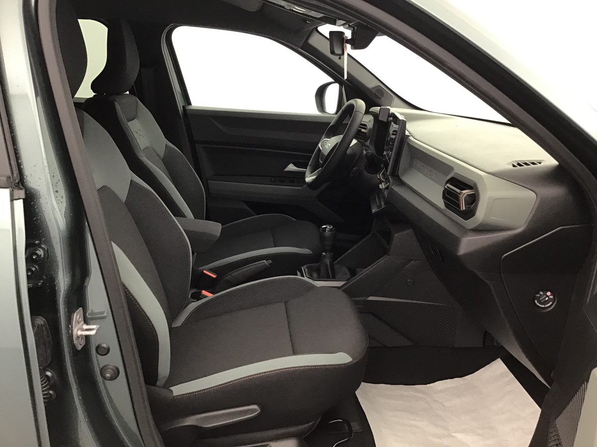 N200197_p3 - DACIA - DUSTER - 2025 - photo 6