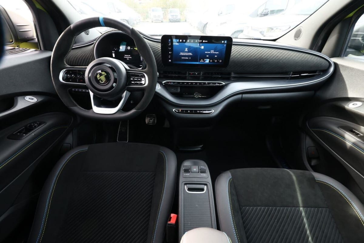 362291_p2 - ABARTH - 500E - 2025 - photo 8