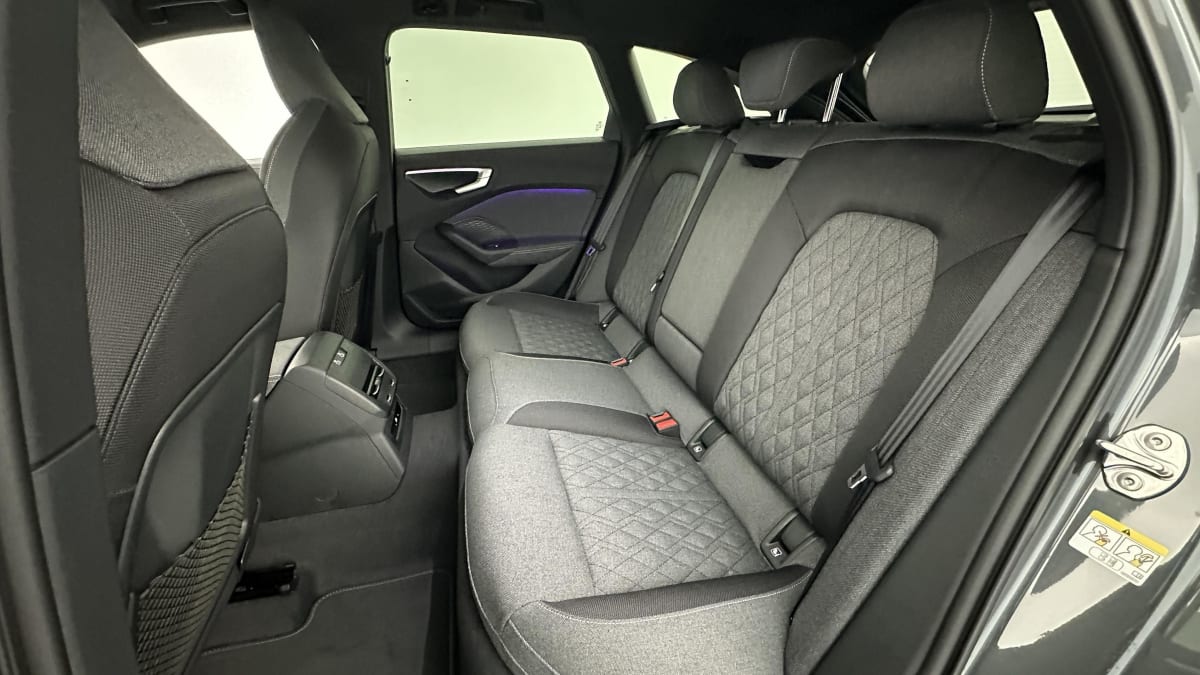 361335_p2 - AUDI - A5 - 2025 - photo 4