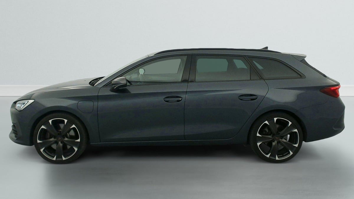 356422_p2 - CUPRA - LEON - 2022 - photo 4