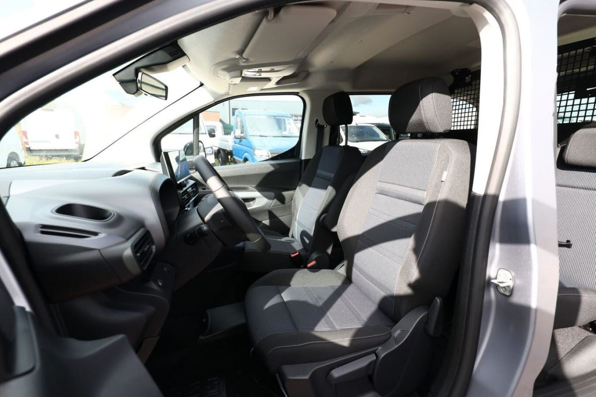 357897_p2 - FIAT - DOBLO - 2025 - photo 7