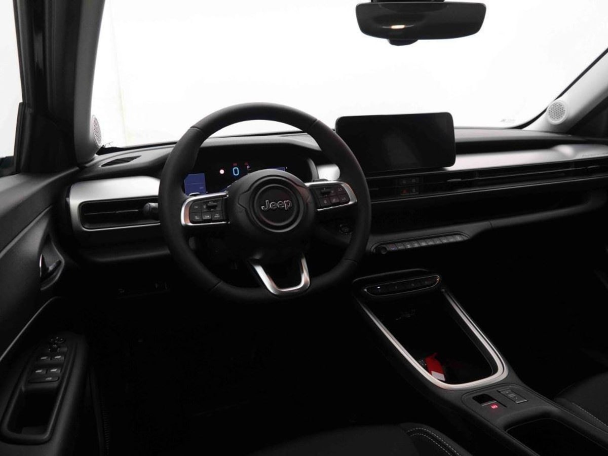 361562_p2 - JEEP - AVENGER - 2025 - photo 7