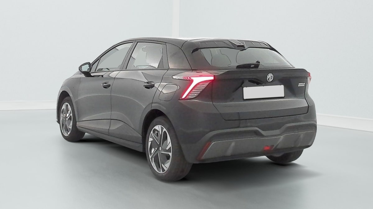 360124_p2 - MG - MG4 - 2025 - photo 8