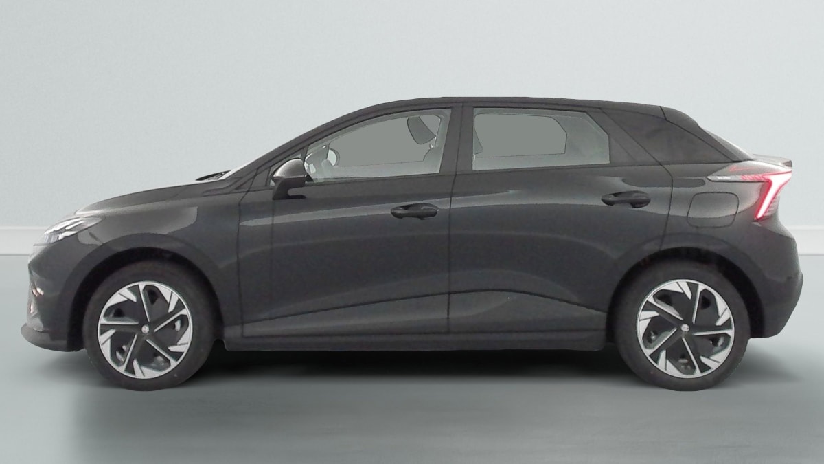 360124_p2 - MG - MG4 - 2025 - photo 6