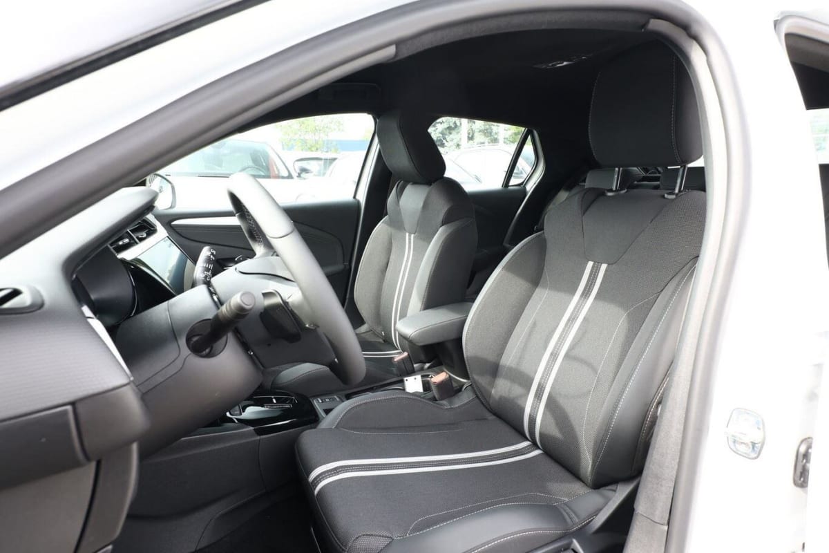 362597_p2 - OPEL - CORSA - 2025 - photo 6