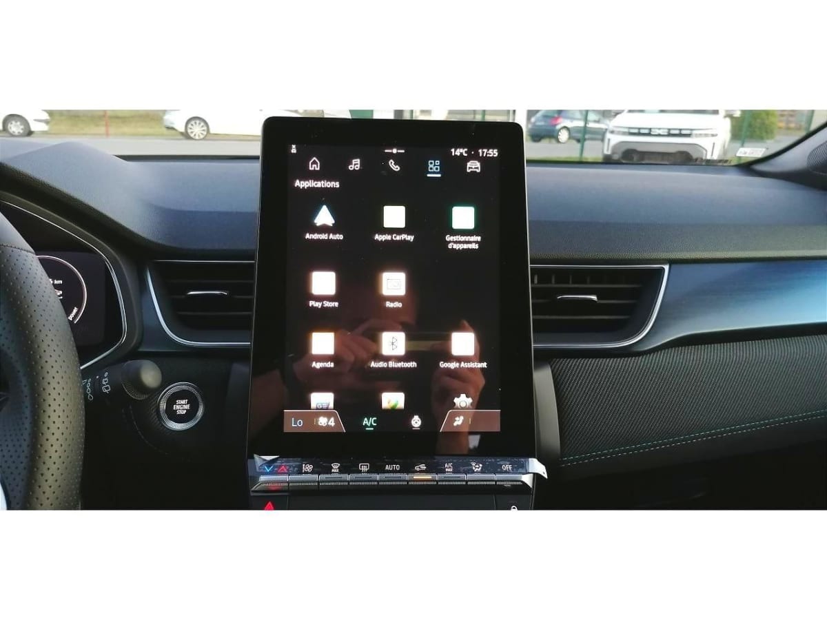 361637_p2 - RENAULT - CAPTUR - 2025 - photo 9