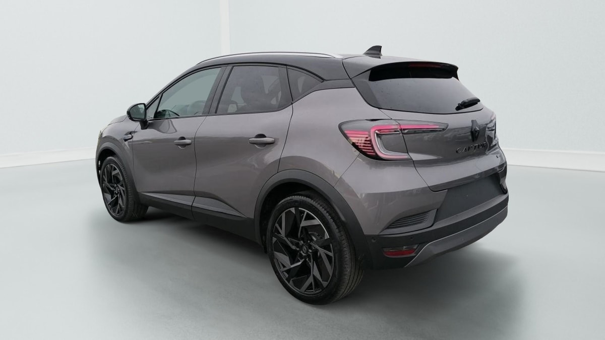 361815_p2 - RENAULT - CAPTUR - 2025 - photo 3