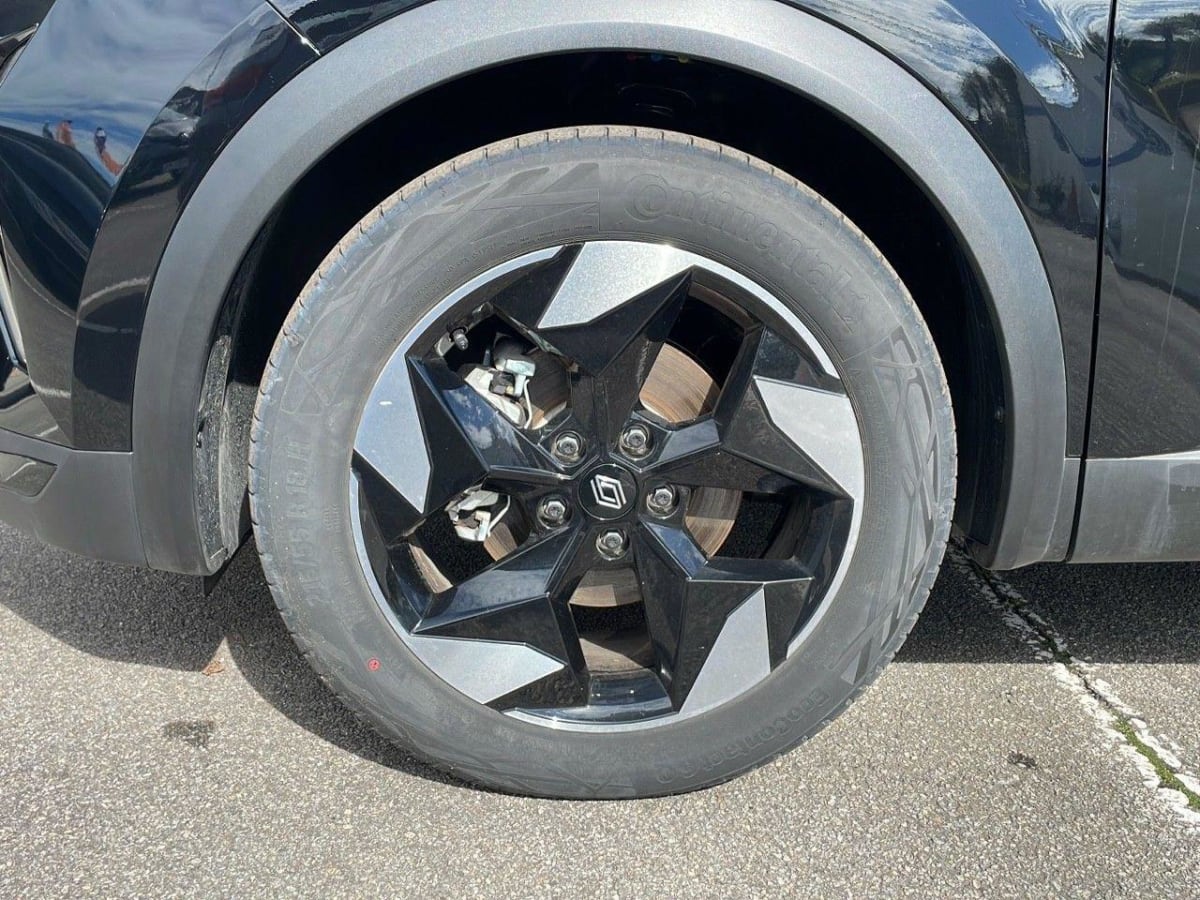 356761_p2 - RENAULT - CAPTUR - 2025 - photo 9