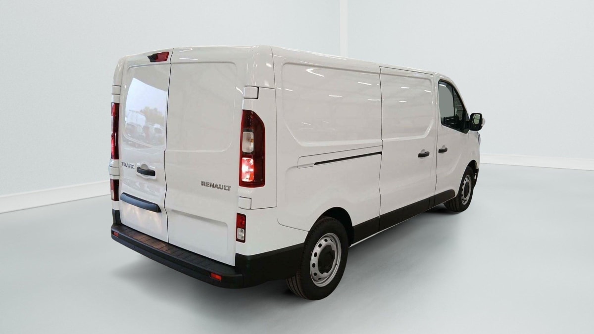 357968_p2 - RENAULT - TRAFIC - 2025 - photo 8