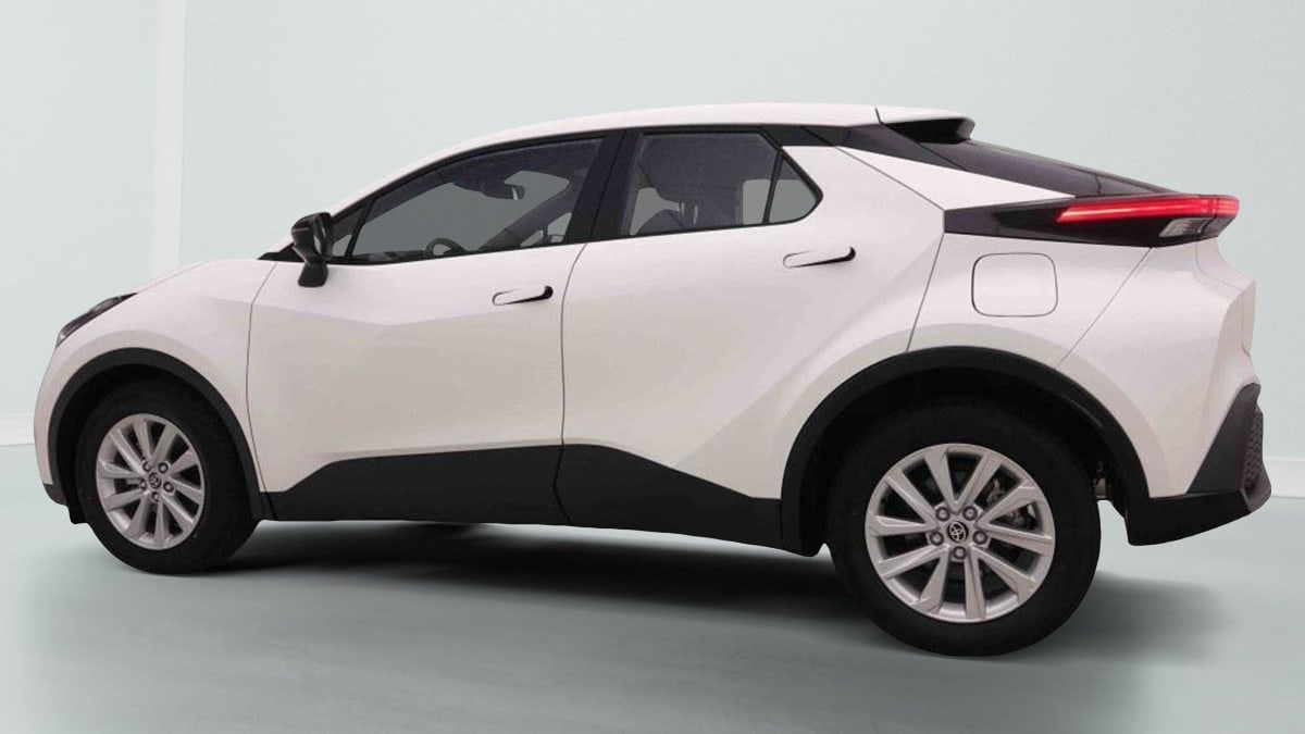 360921_p2 - TOYOTA - C HR - 2025 - photo 3