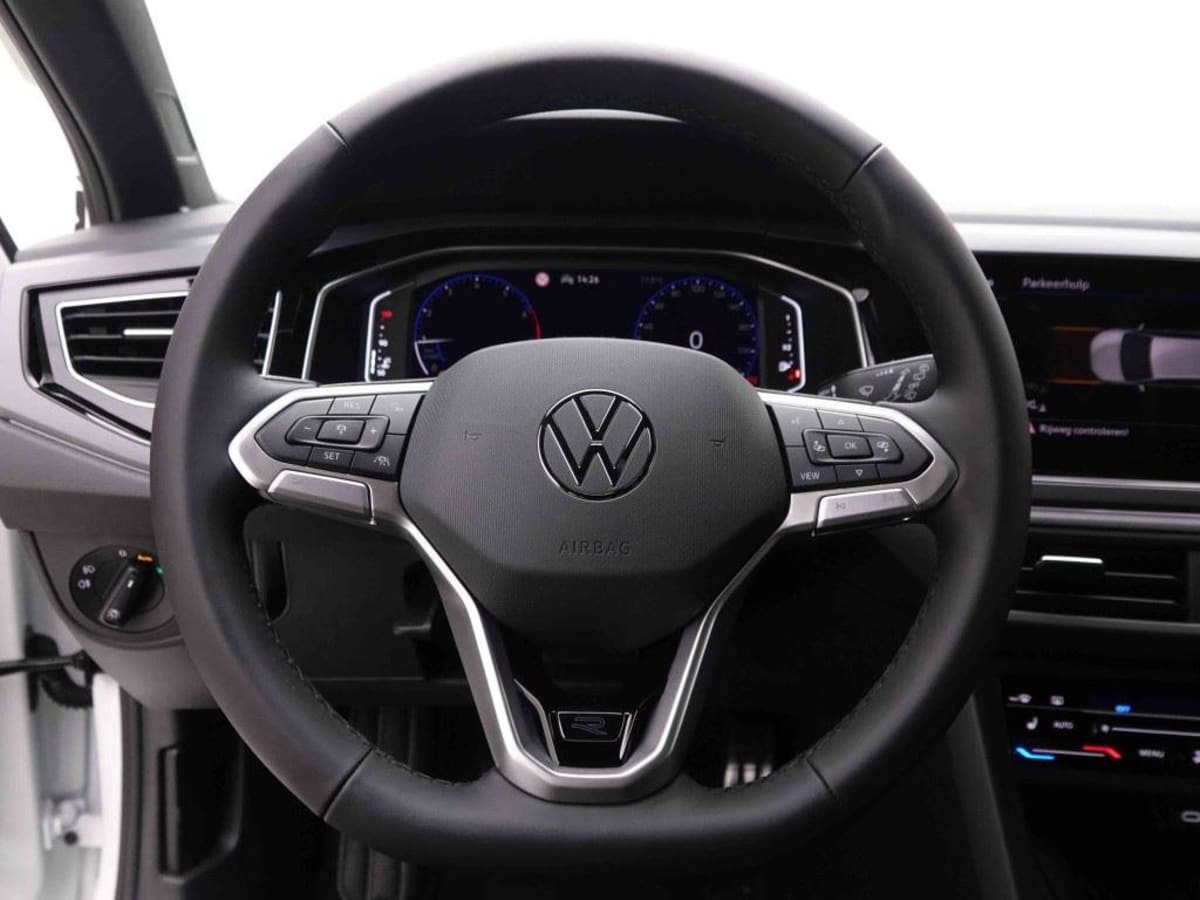 361794_p2 - VOLKSWAGEN - TAIGO - 2025 - photo 10