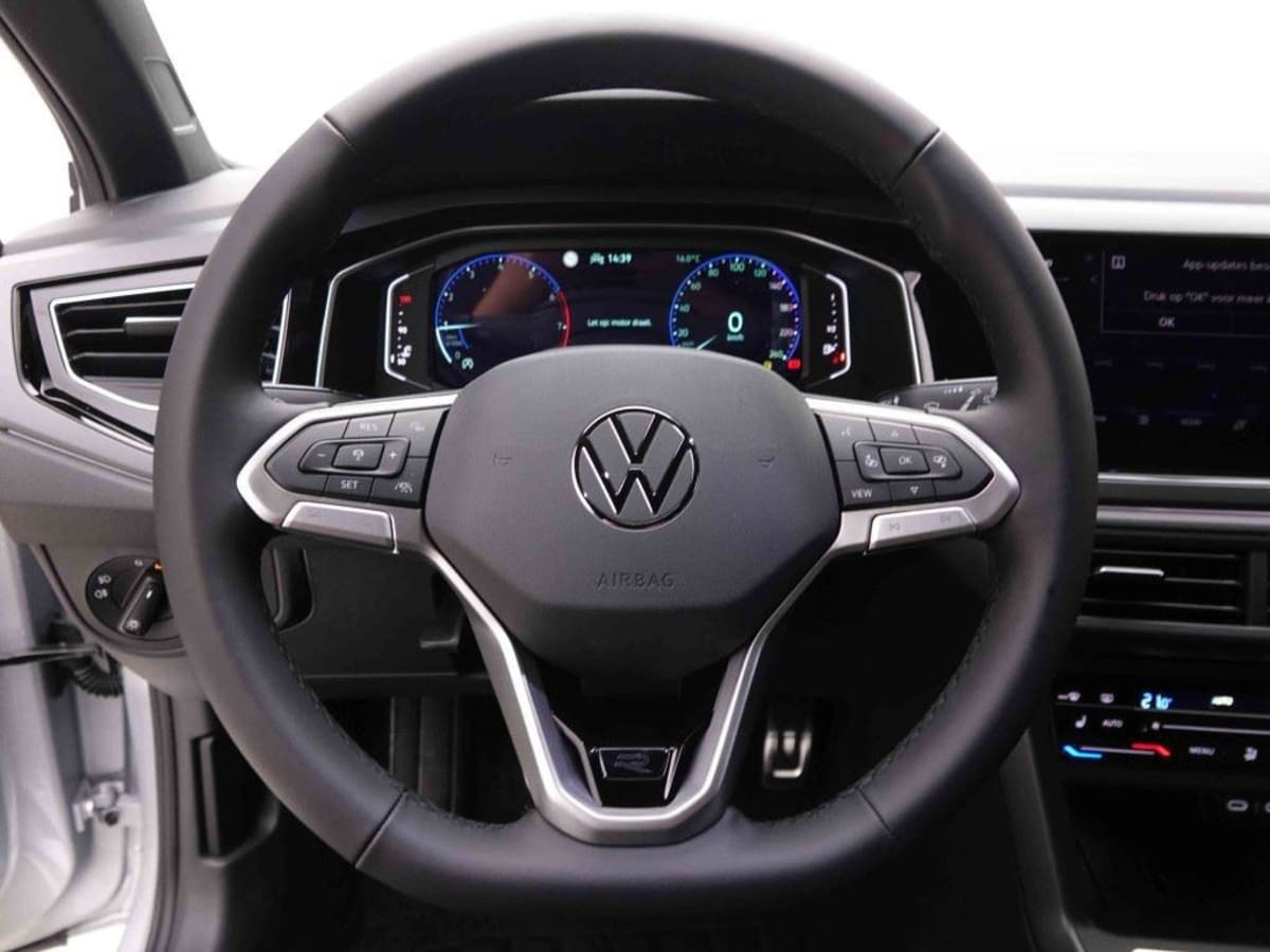 361796_p2 - VOLKSWAGEN - TAIGO - 2025 - photo 10