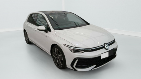 363197_p2 - VOLKSWAGEN - GOLF - 2025