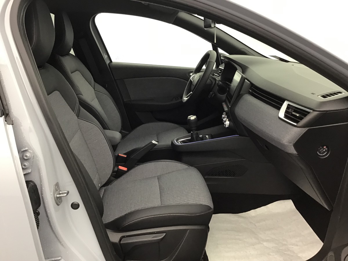 N201088_p3 - RENAULT - CLIO 5 - 2024 - photo 6