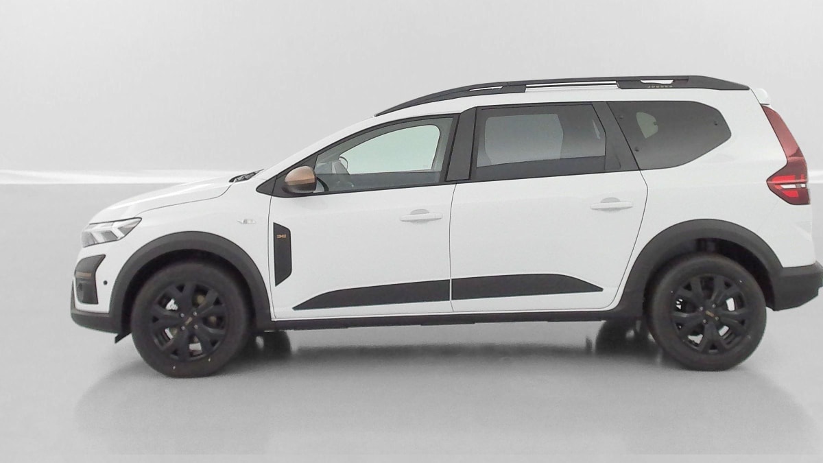 353837_p2 - DACIA - JOGGER - 2025 - photo 5