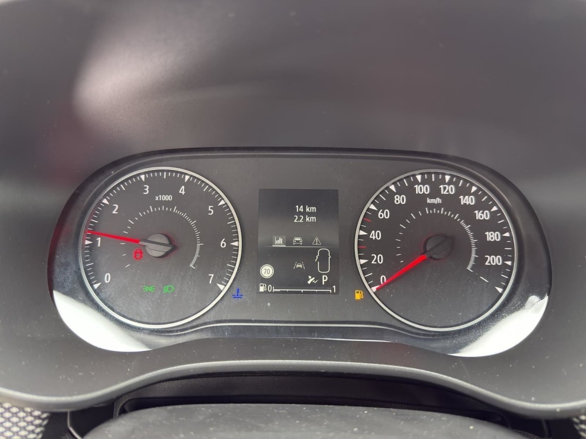 352635_p2 - DACIA - SANDERO - 2025 - photo 8