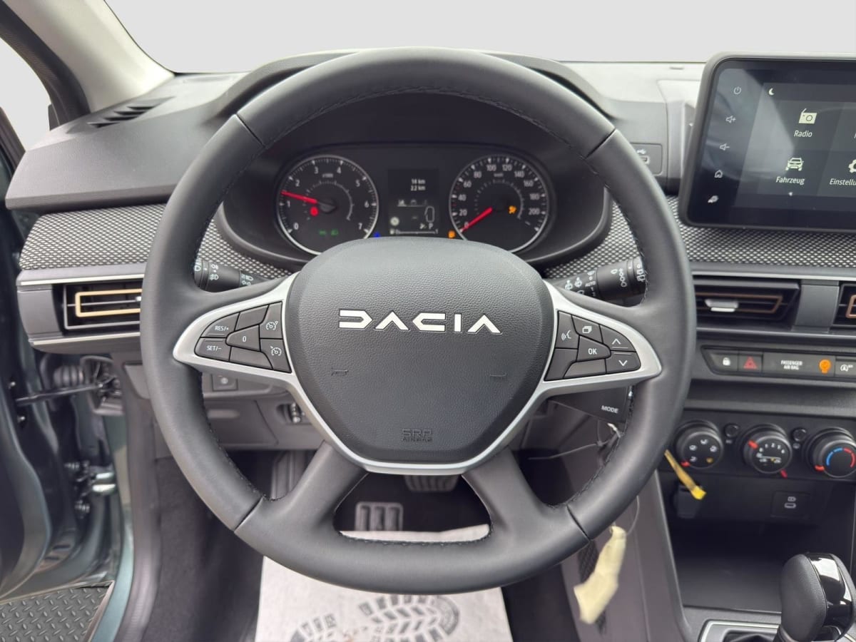 352635_p2 - DACIA - SANDERO - 2025 - photo 9