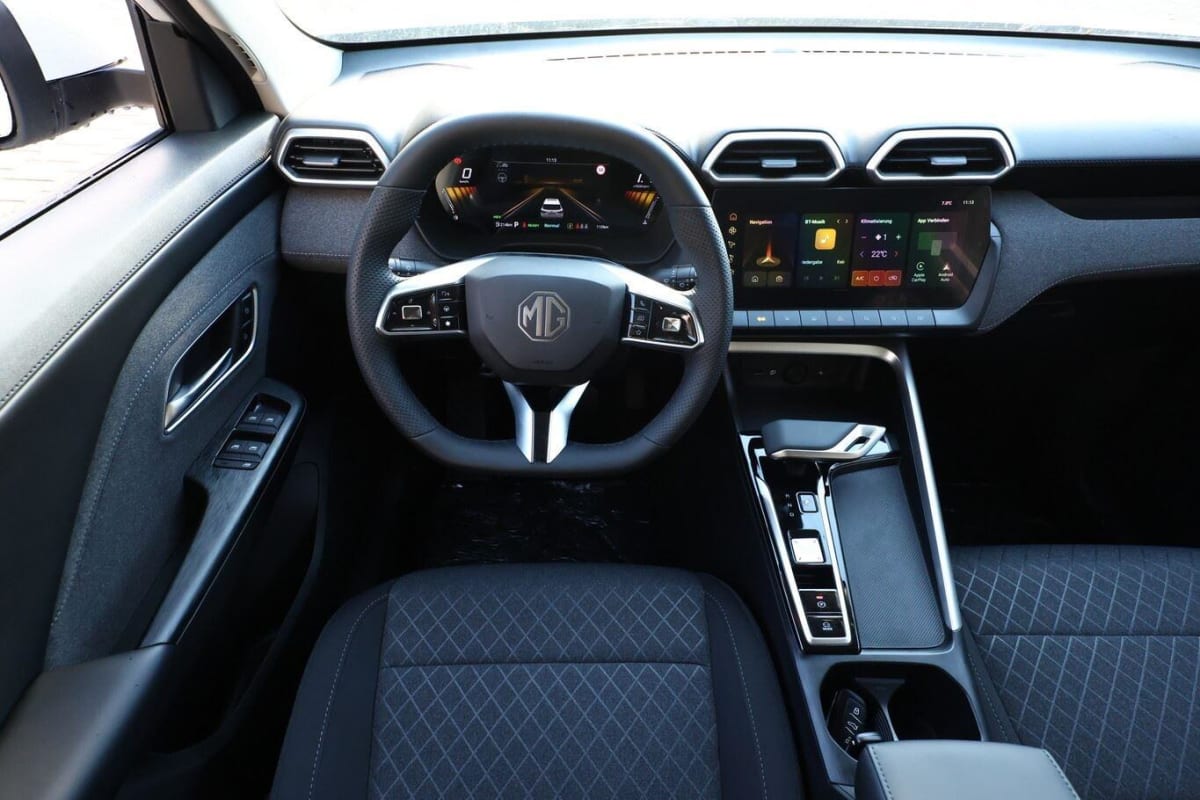 364409_p2 - MG - ZS - 2025 - photo 7